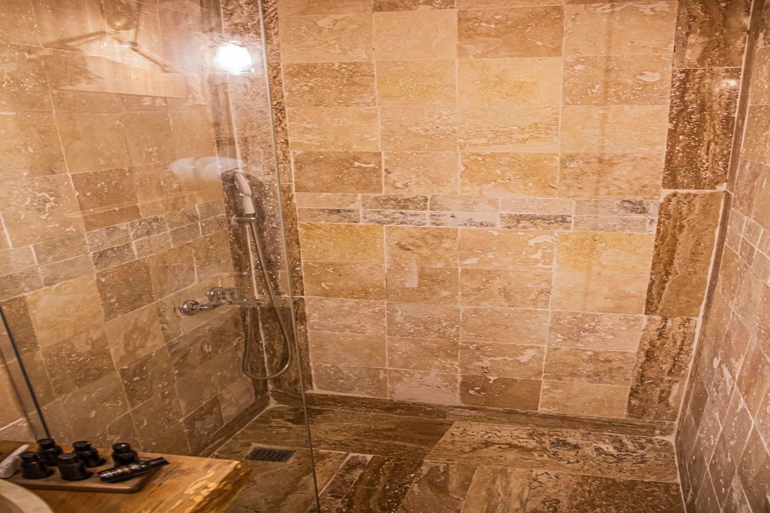 어굽 Junior Ottoman Cave B&B 외부 사진