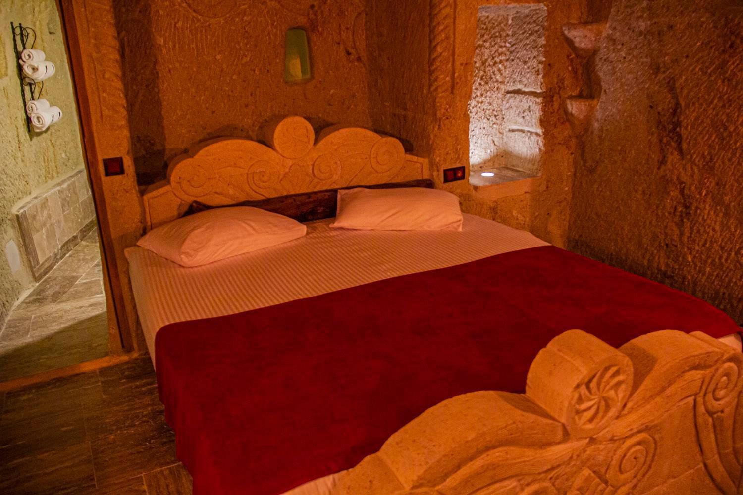 어굽 Junior Ottoman Cave B&B 외부 사진