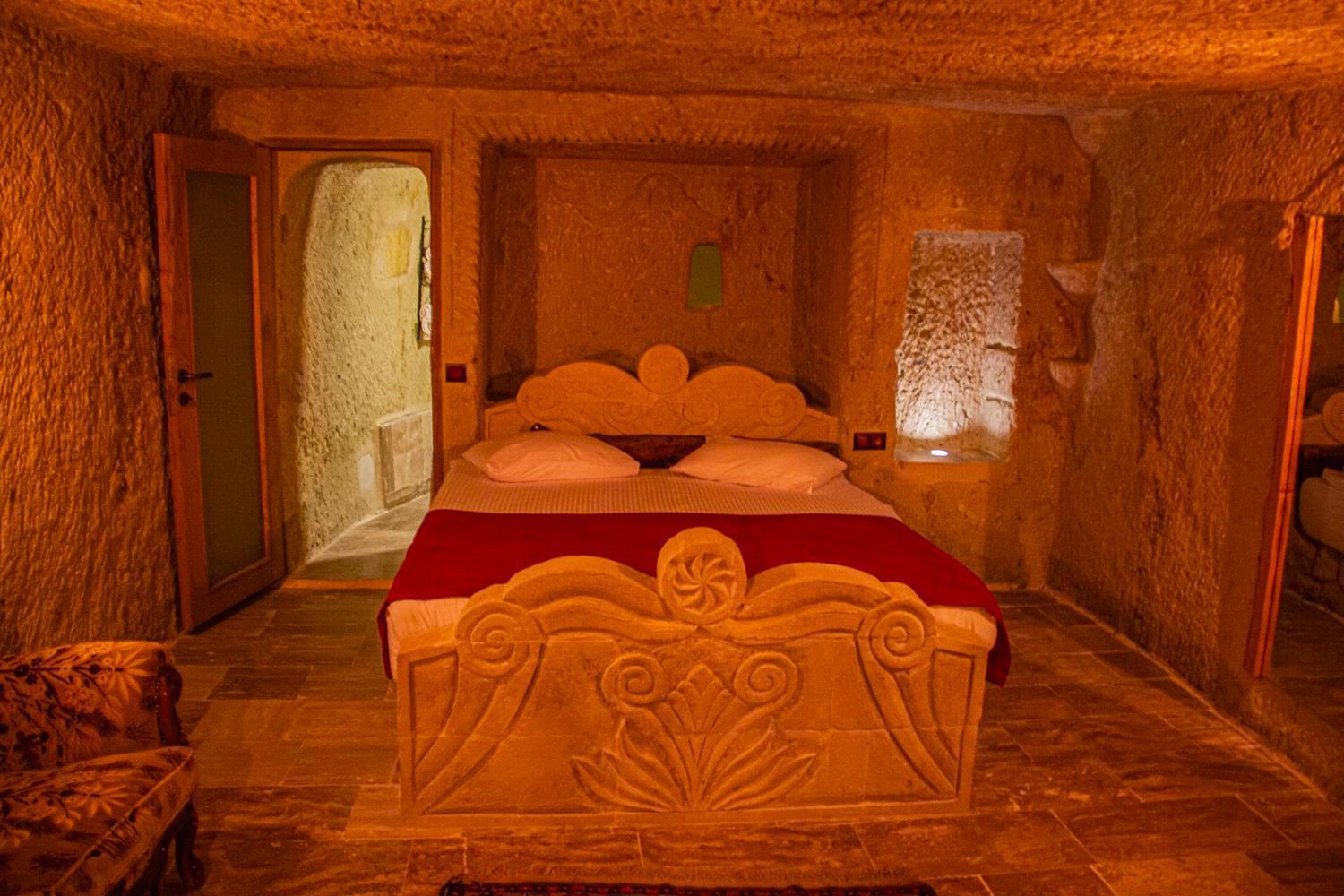 어굽 Junior Ottoman Cave B&B 외부 사진